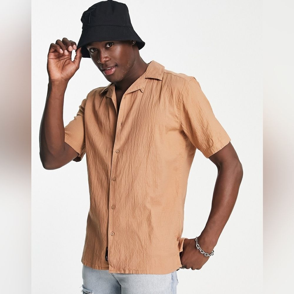 Only & Sons revere seersucker shirt in brown Size S in Brown NWT and in packagin
